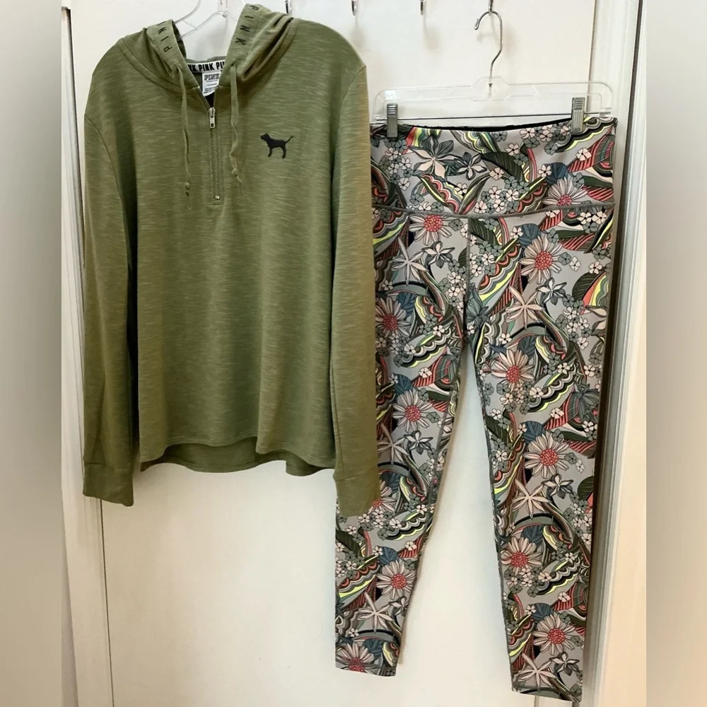 Pink Victoria's Secret Sport Floral Leggings & Top - Picture 1 of 7